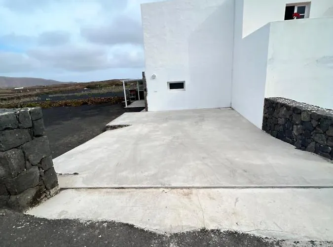 El Cercado טינאחו